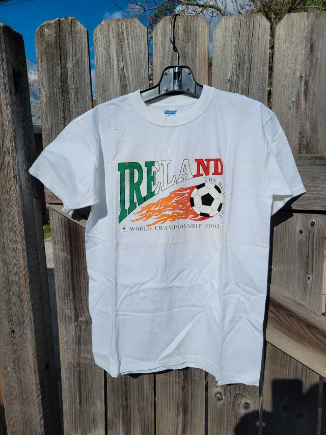 Ireland 2002 Soccer / Football Championship t-shirt size M thumbnail
