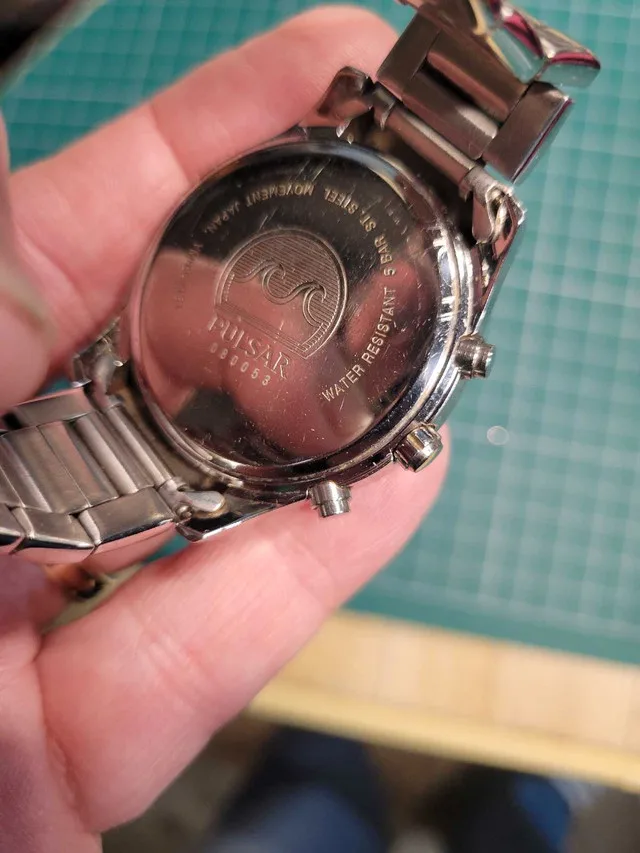 1990s Pulsar Chronograph Fits Small Wrist image indicator(5)