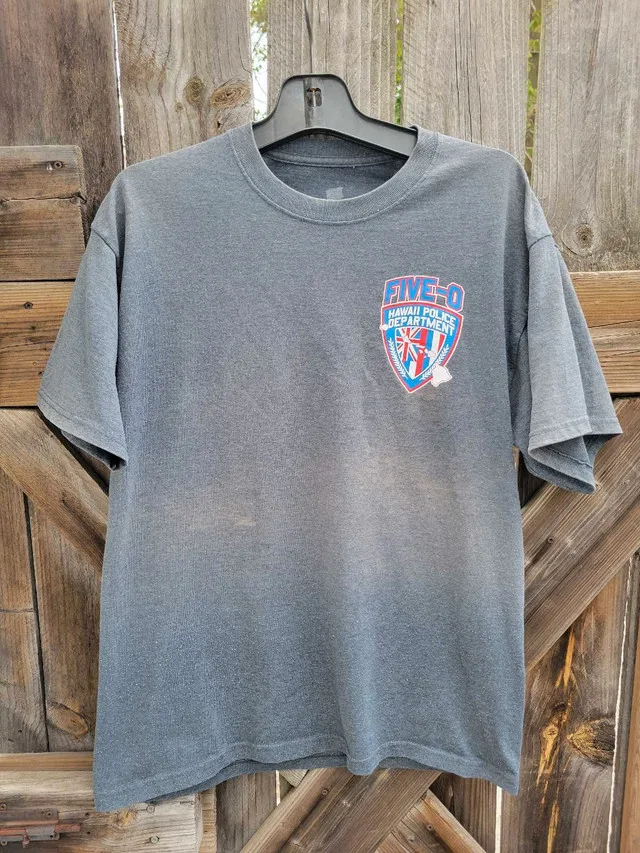 Hawaii Police Department Five-0, men's t-shirt size Large thumbnail