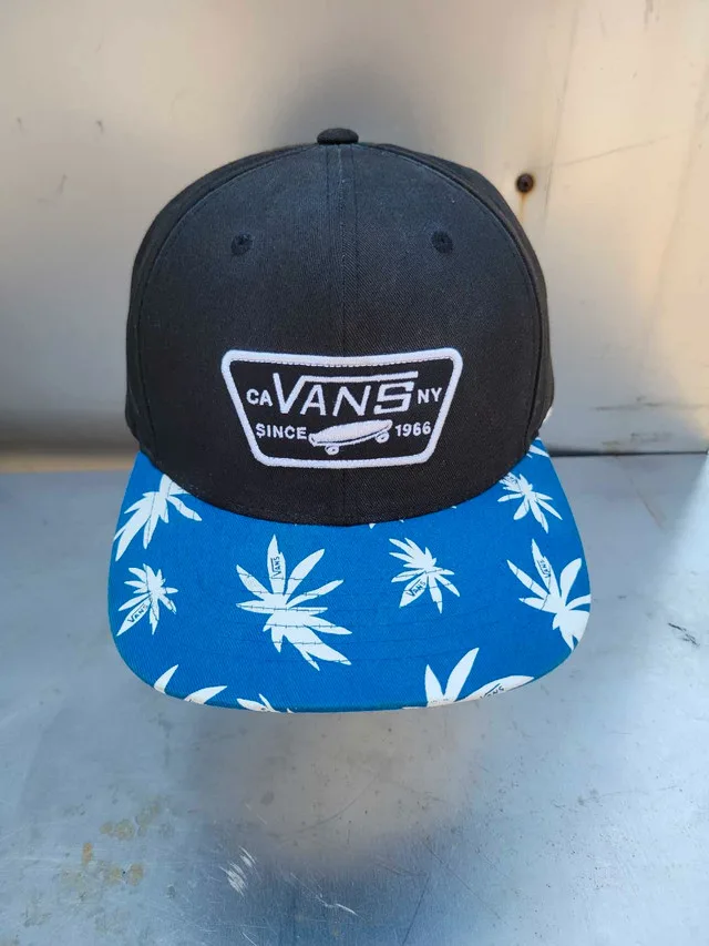 Vans Off The Wall SnapBack Hat thumbnail