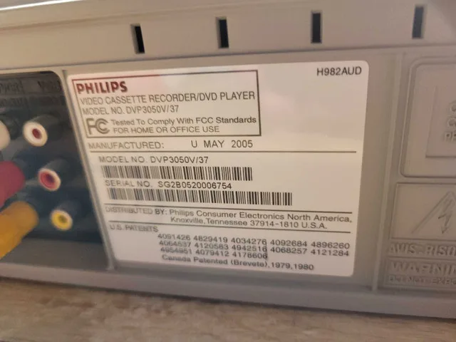 Philips DVD VCR Combo Player image indicator(5)