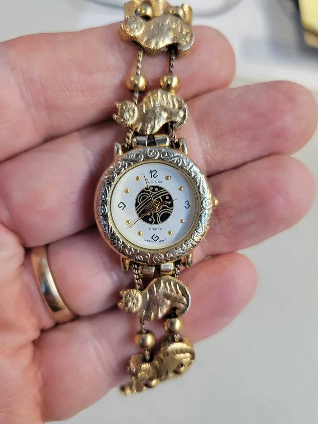 Ladies Schandra Cat bracelet wrist watch thumbnail