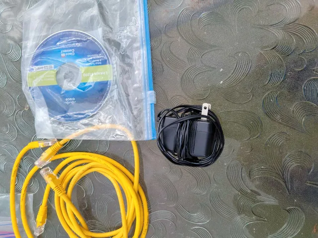 Linksys E1200 Wireless-N Router image indicator(4)