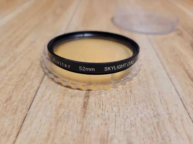 Vivitar 52 mm Skylight 1A Screw-In Filter Made in Japan thumbnail