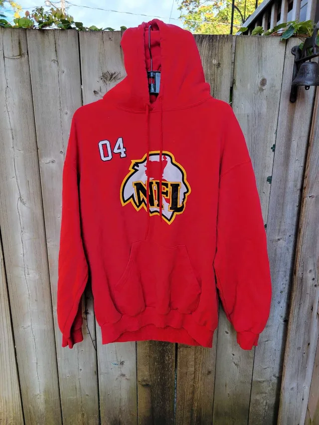 Vintage Men's Large hoodie, very warm and made in Canada thumbnail