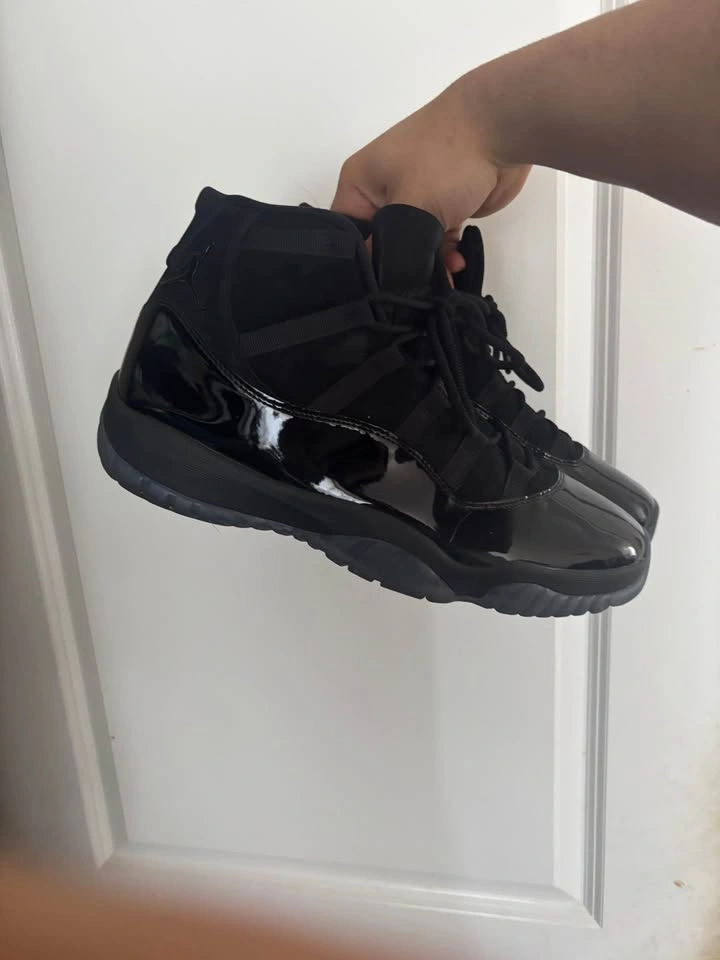 Jordan 11 Cap and gown size 13 - photo 3