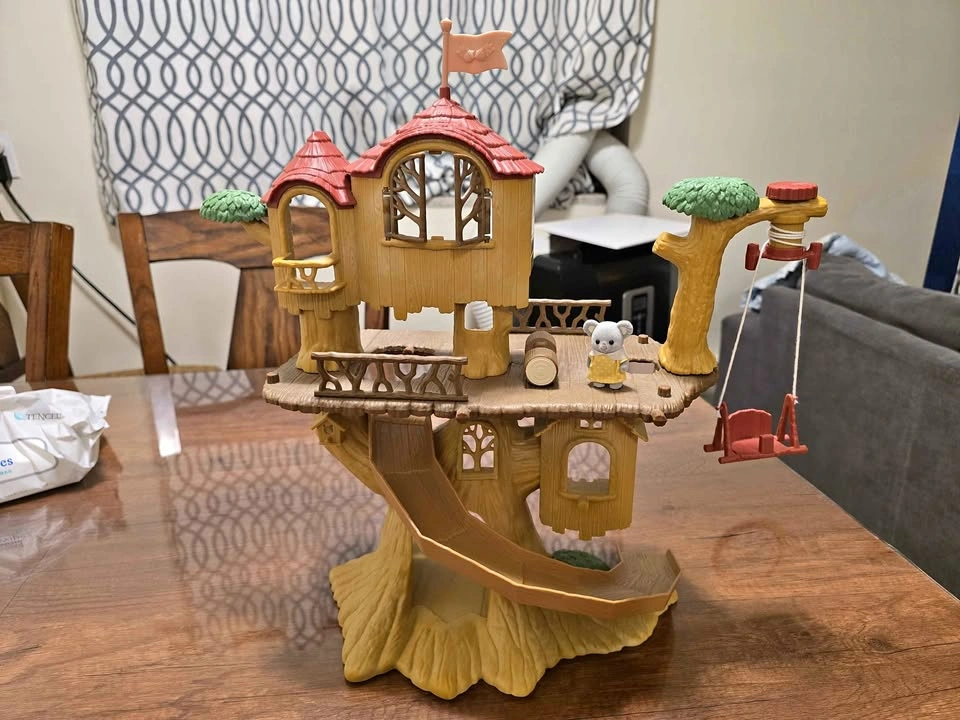 Sylvanian Family Tree house