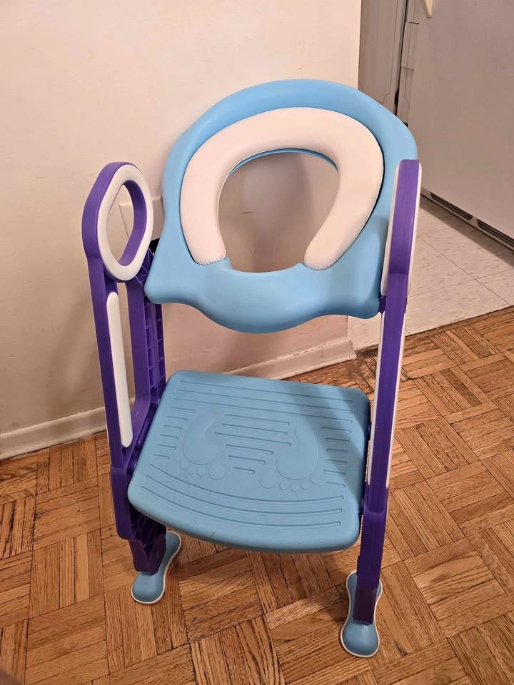 Potty training toilet cover