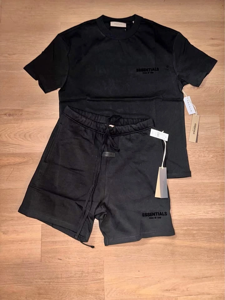 Essentials Set