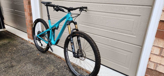 Brand New Yeti SB115 | T2 Carbon | Large | 29 Wheels - photo 3