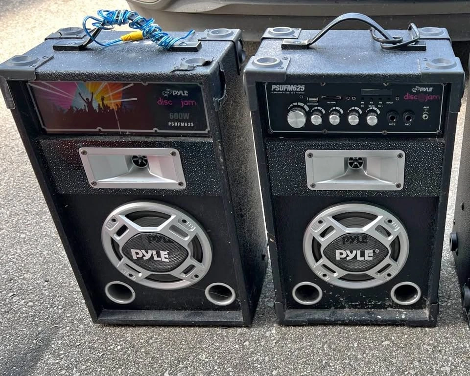 Pyle Disc Jam PSUFM625 Speakers Pair