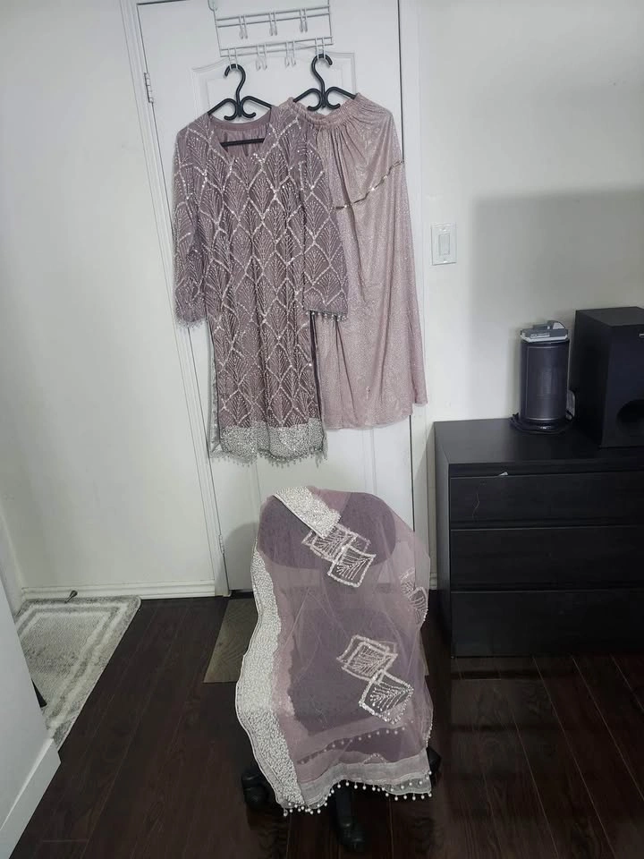 Kurti sharara Pakistani outfit - photo 4