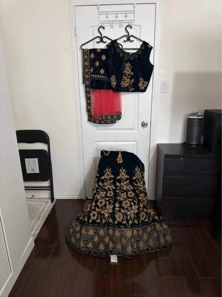 Lenga Choli Indian outfit