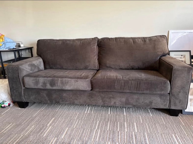 ESTATE CLEARANCE LOT - EVERYTHING MUST GO