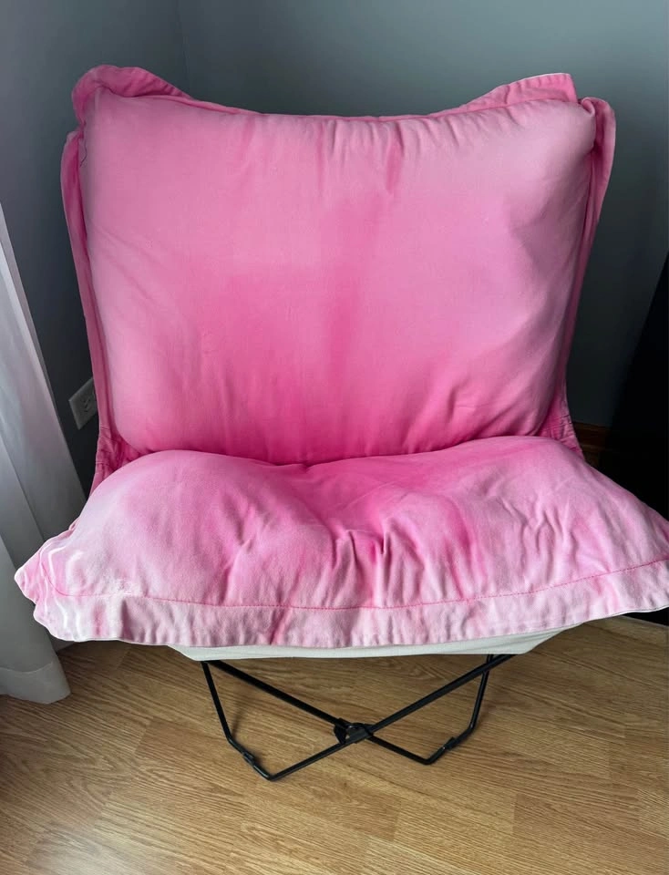 Pink Butterfly Chair With Sturdy Fold Up Base - photo 2