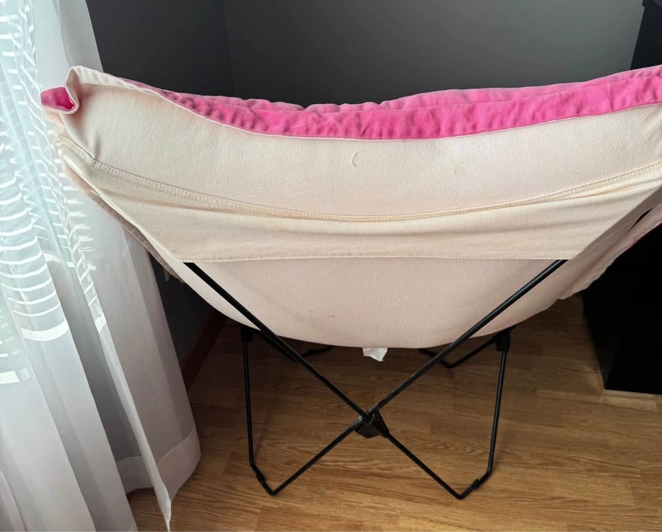Pink Butterfly Chair With Sturdy Fold Up Base - photo 4