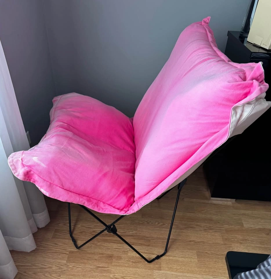 Pink Butterfly Chair With Sturdy Fold Up Base - photo 5