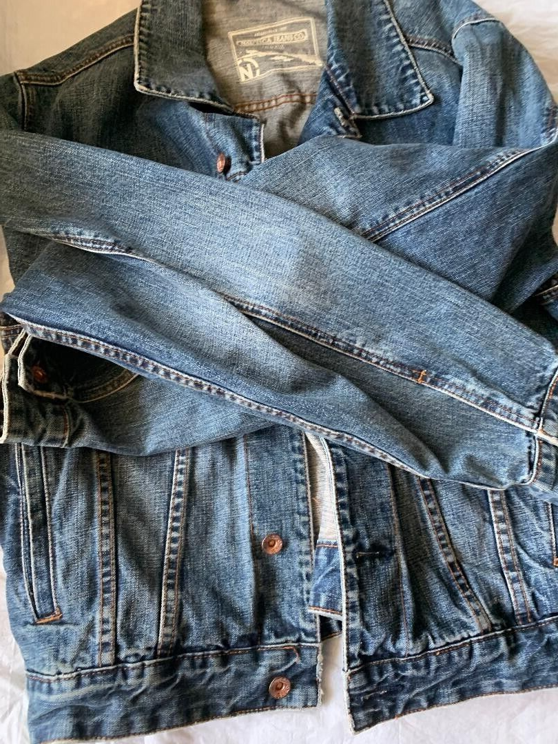 Nautica Men’s Denim Blue Jean Jacket Size - Large - photo 4