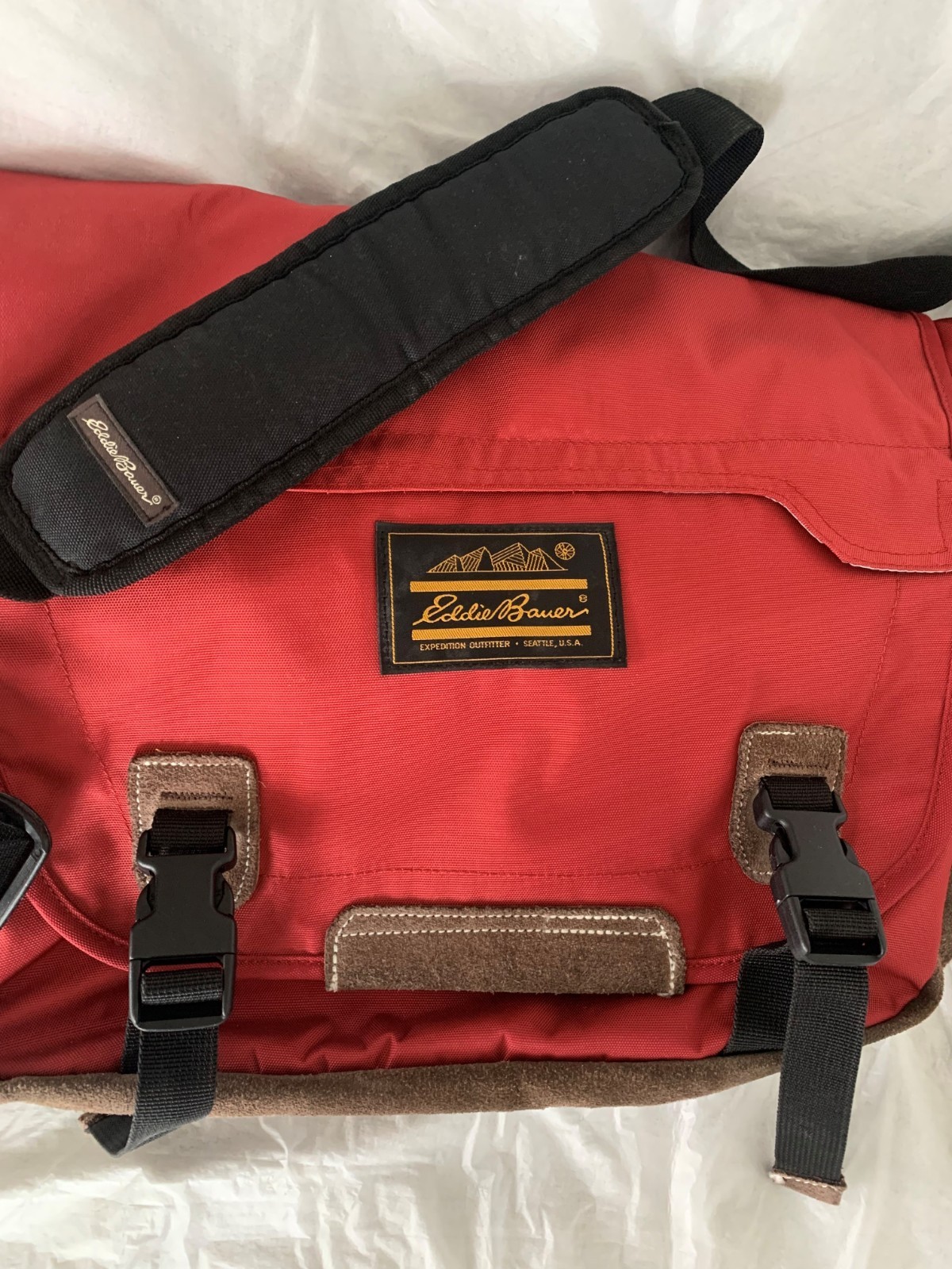 Eddie Bauer Messenger Shoulder Bag - Red - photo 2