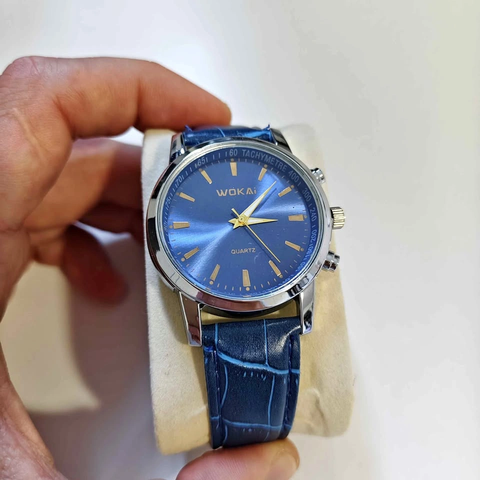 Elegant Men's dress watch with blue dial