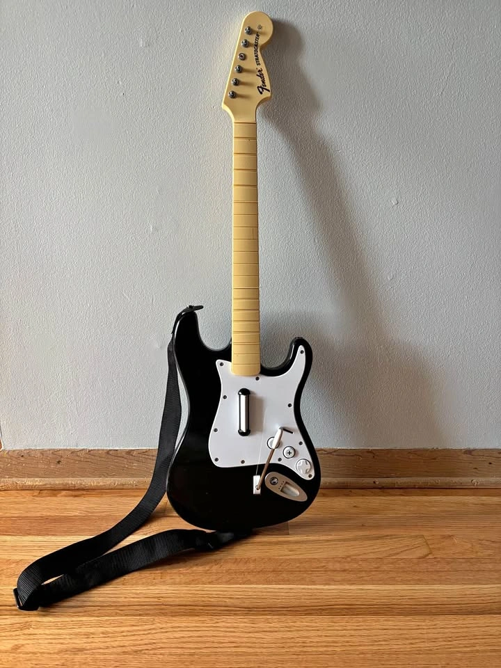 TESTED- Wireless Wii Rockband/Guitar Hero controller