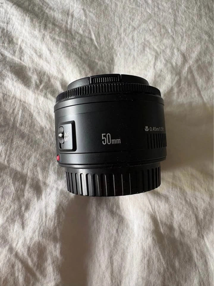 Canon EOS Rebel T3i with 50mm f/1.8 II Lens and Speedlite 420EX - photo 3