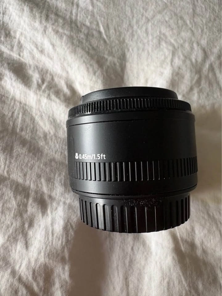 Canon EF 50mm f/1.8 II Lens - photo 3