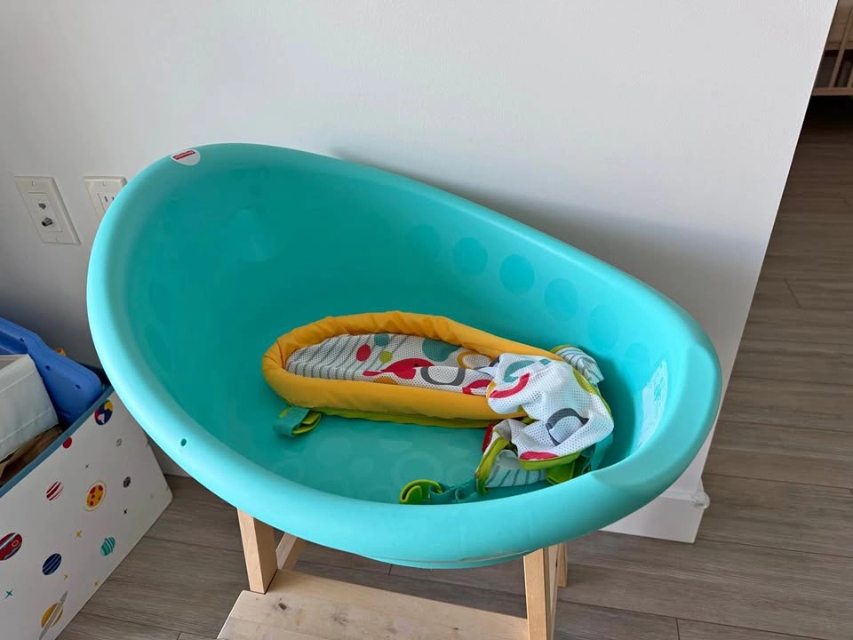 Fisher-Price Baby Bath Tub