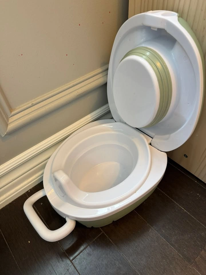 My Carry Potty Green - photo 3