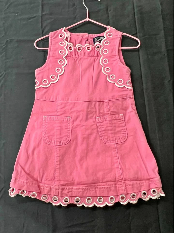 ⚽ Pink embroidered dress- Size 24 Months