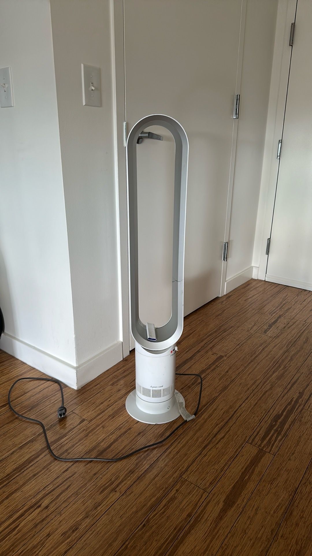 Dyson fan with remote