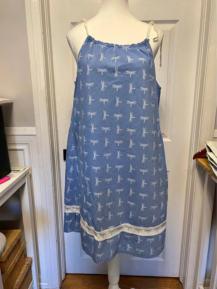 ⚽ Blue house dress