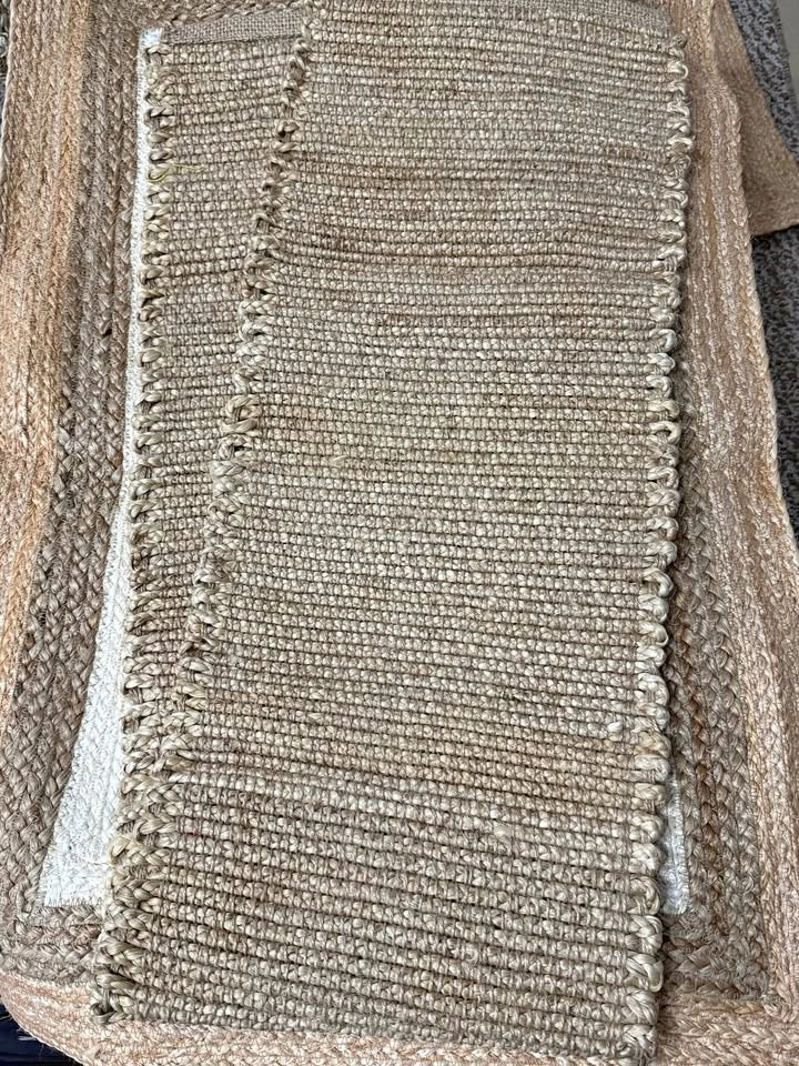 Table runner (Jute)