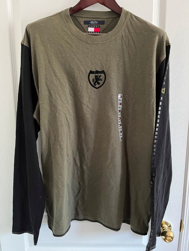 Tommy Hilfiger Crew Neck Sweater (M) + Long-Sleeve Shirt (XL) - photo 4