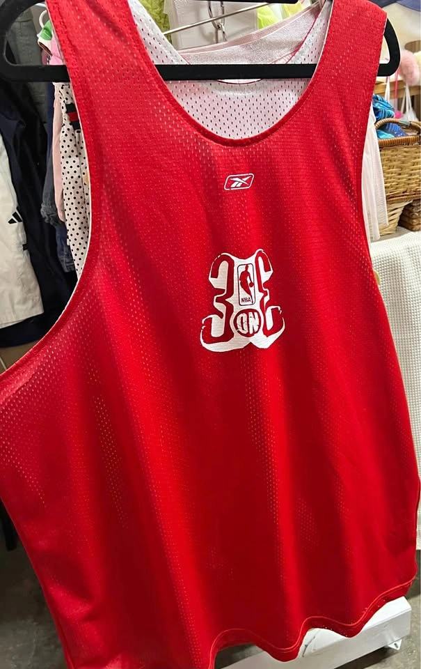 ⚽ Red Jersey