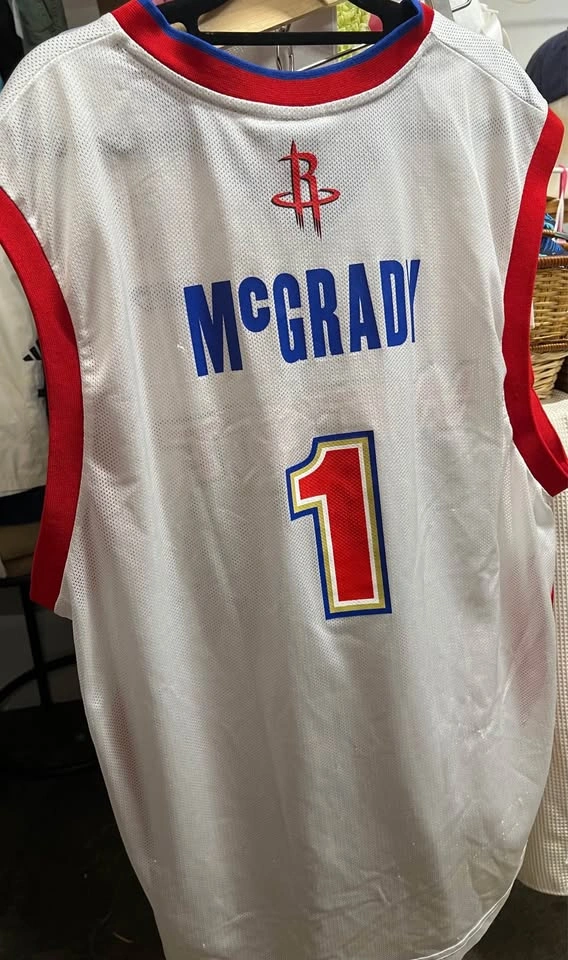 ⚽ Basketball White Jersey- L - photo 2