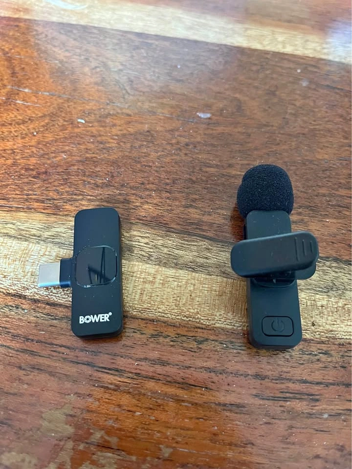 Wireless lavalier microphone