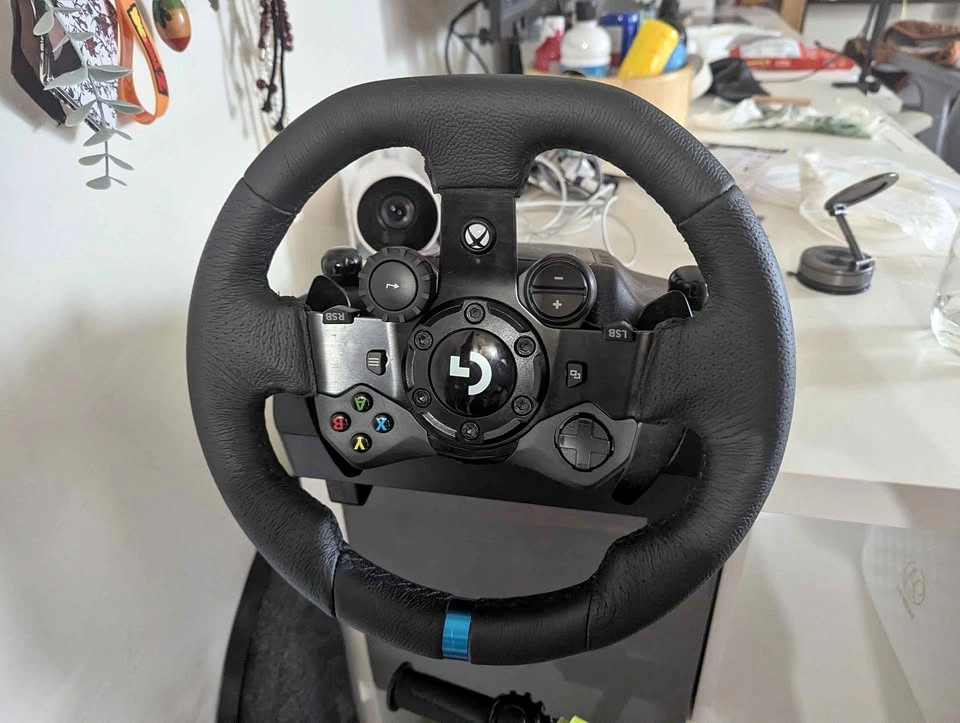 Logitech G923 wheel | PC & Xbox |