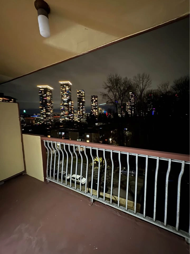 Private room for rent - photo 5