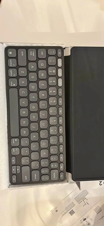 Logitech Keys To Go 2