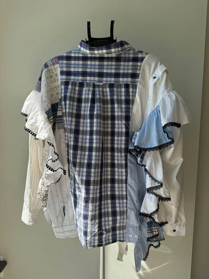 Upcycled oversized shirt - photo 2