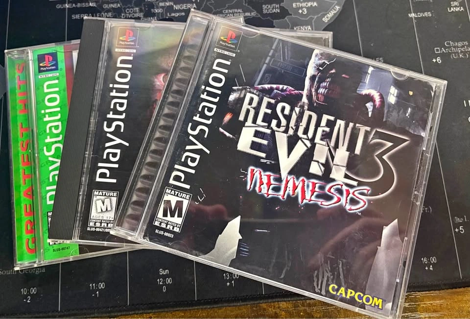 PlayStation 1 Horror Game Collection ( Resident Evil ) OBO