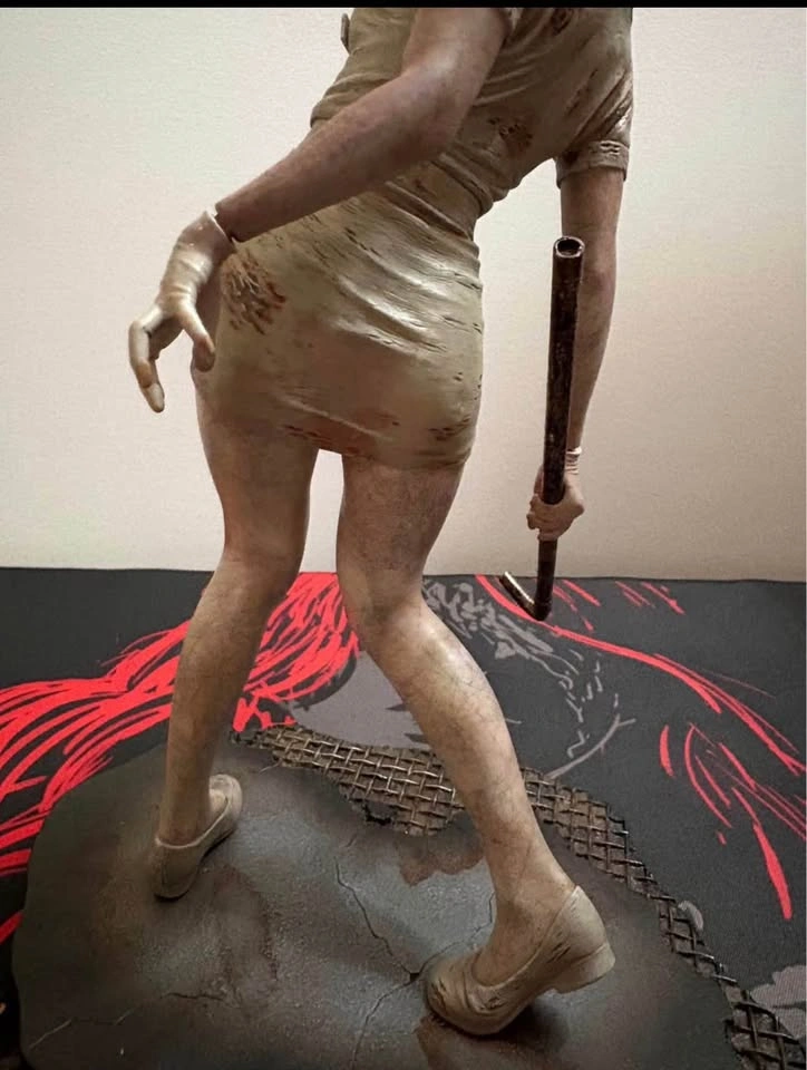 Gecco Silent Hill 2 Bubble Head Nurse 1/6 Scale Statue - photo 5