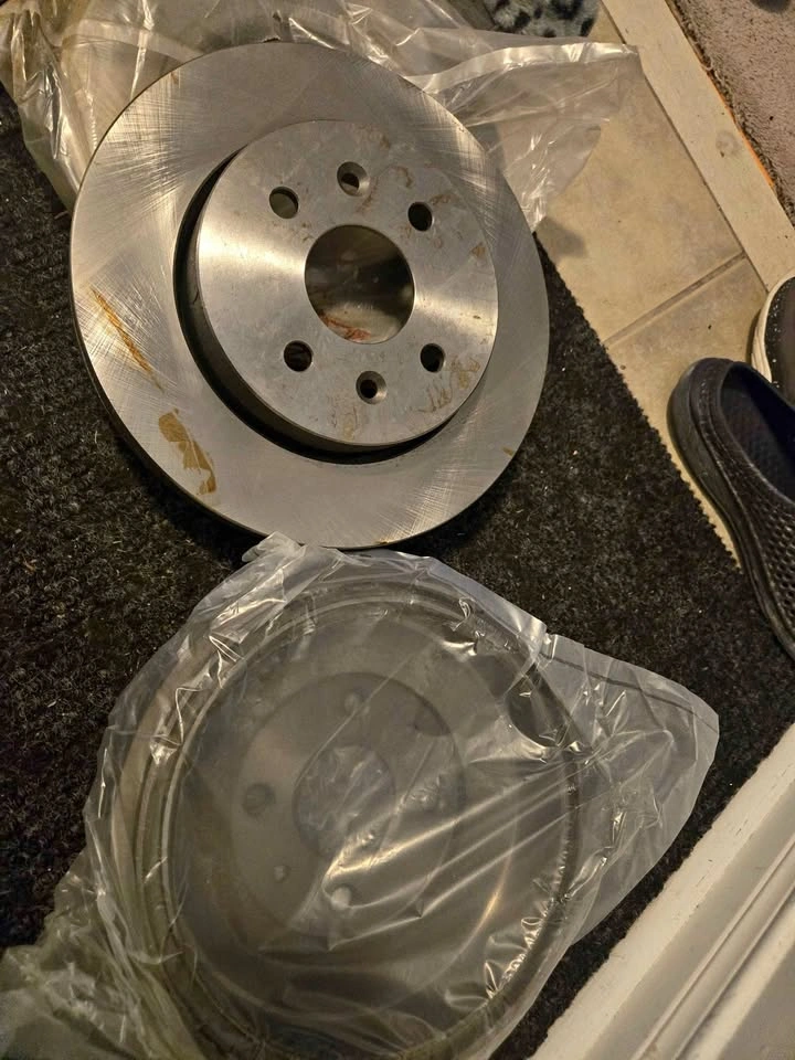 New Front Brake Rotors & Rear Brake Drums - Kia Spectra/Sephia