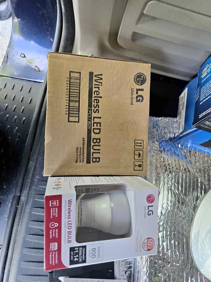 Lot of 6 LG Wireless Smart LED Bulbs & Luminus GU10 4-Pack