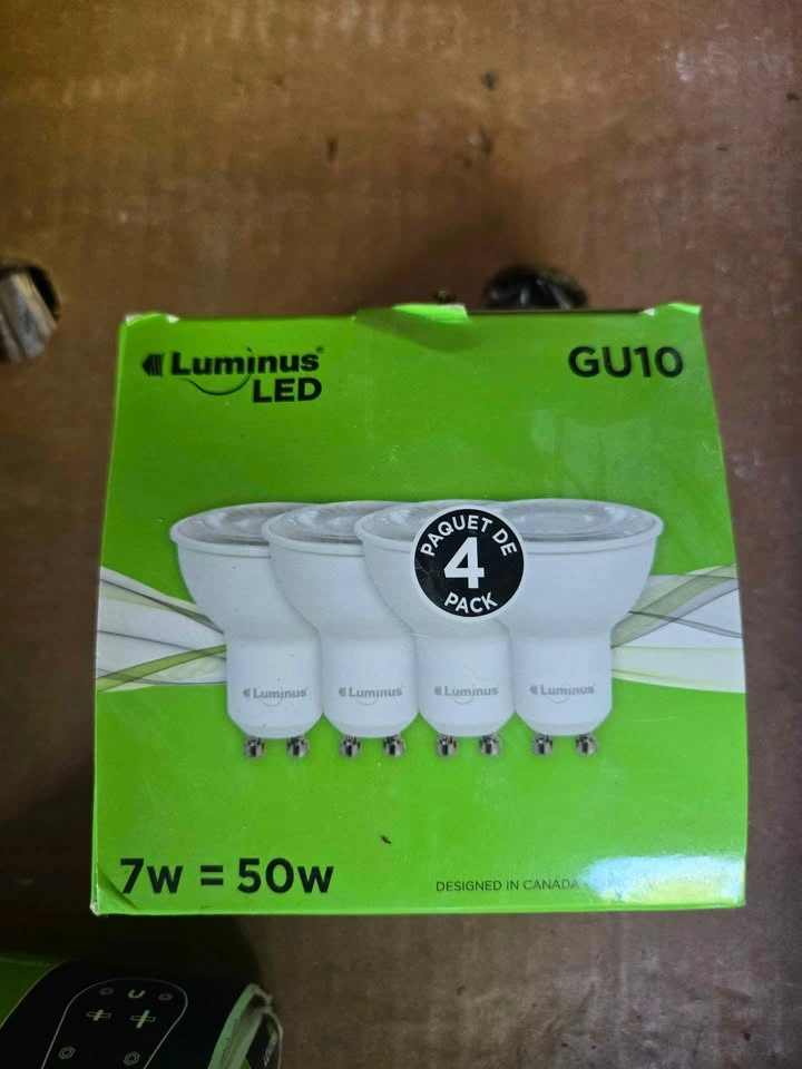 Lot of 6 LG Wireless Smart LED Bulbs & Luminus GU10 4-Pack - photo 2