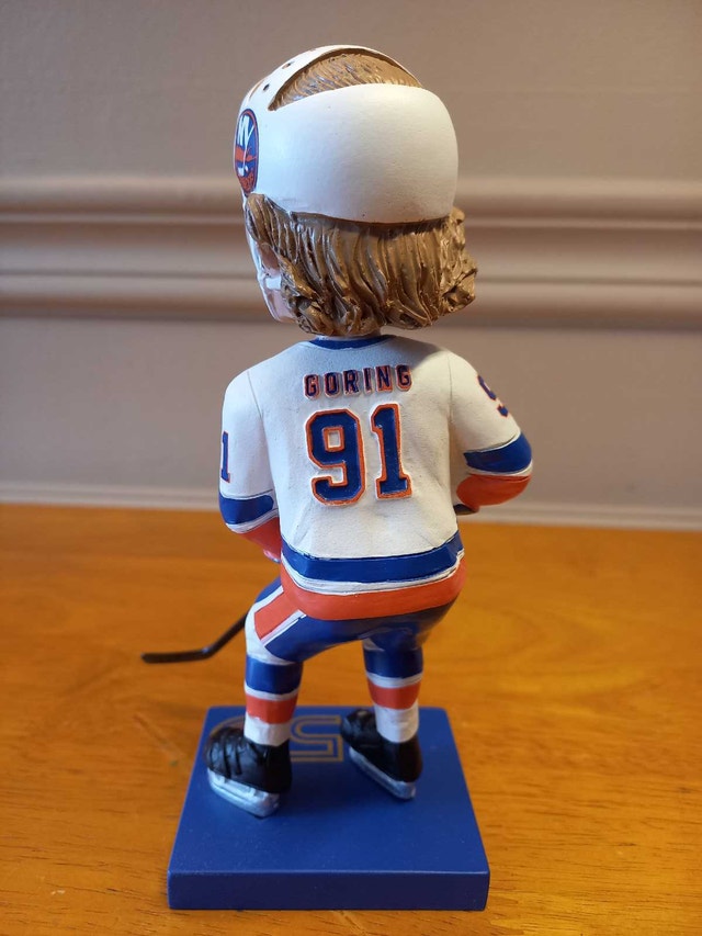 New York Islanders 91 Butch Goring Figure - photo 3