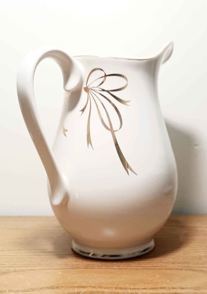Vtg 1970's Teleflora Porcelain Pitcher - photo 2
