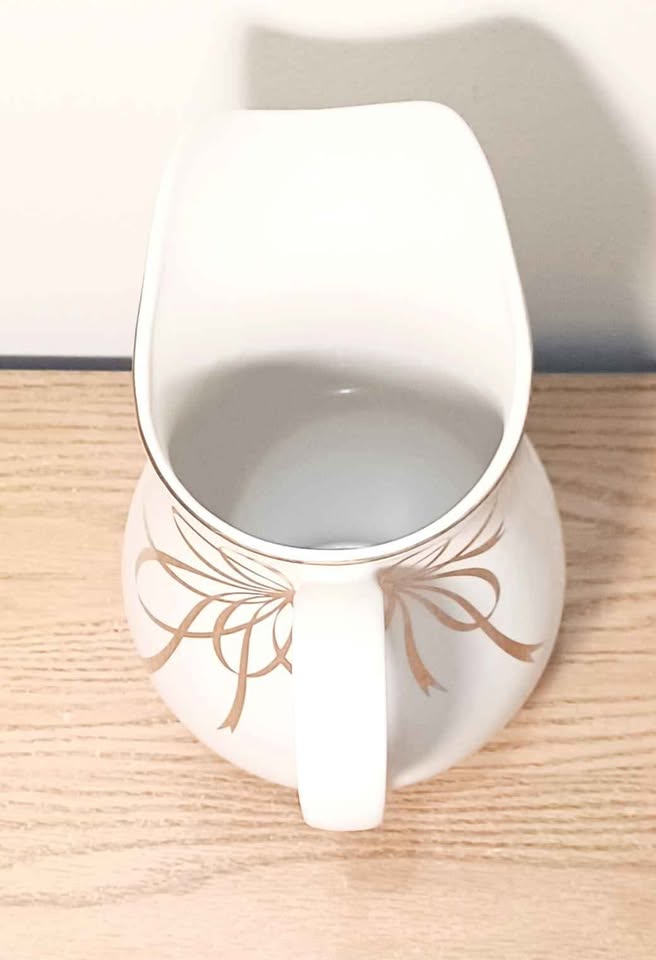 Vtg 1970's Teleflora Porcelain Pitcher - photo 3