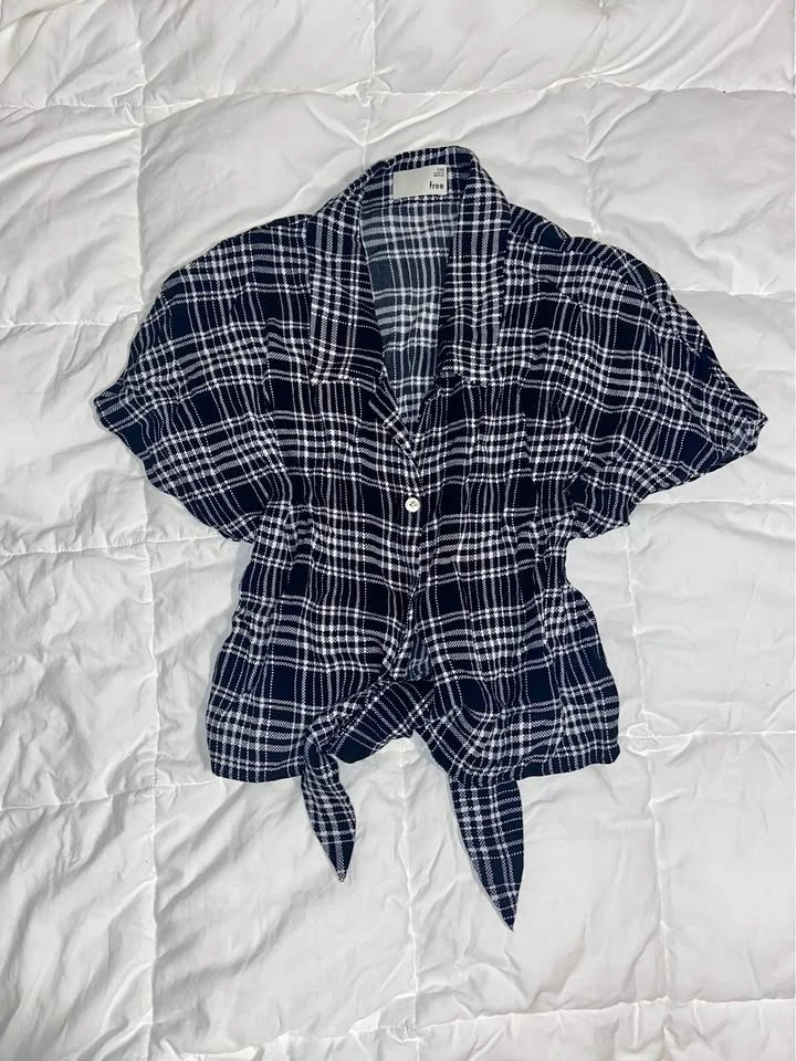 Cute Wilfred Free Tie-Front Plaid Blouse